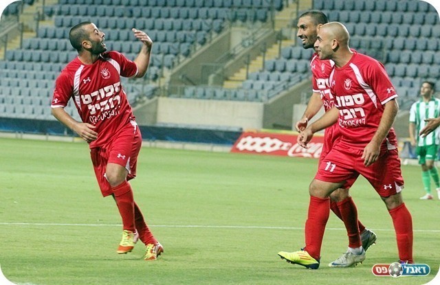 חוגג (צילום: לירן דורף)