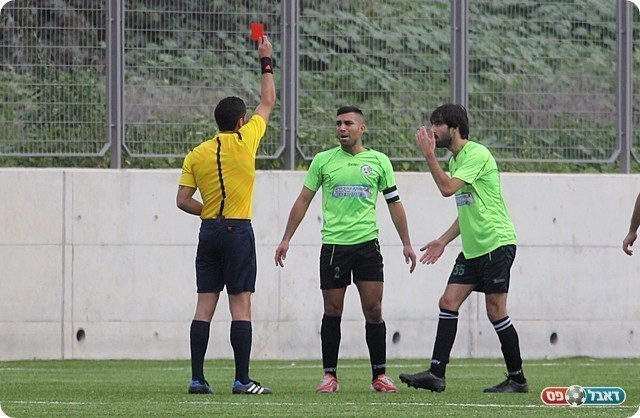 שערי רואה את האדום (לירן דורף)