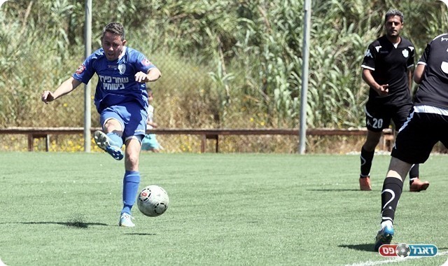 גול ענק, סולומוביץ' כובש (לירו דורף)