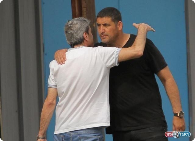 והחיבוק החם (קובי רוזן)