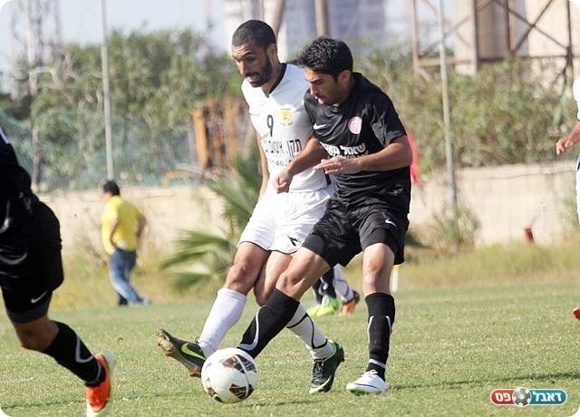 חבורה של גברים (לירן דורף)