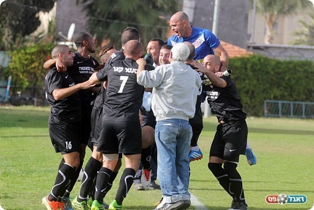 אזור חוגגת, יכולים ללכת עד הסוף?(לירן דורף)