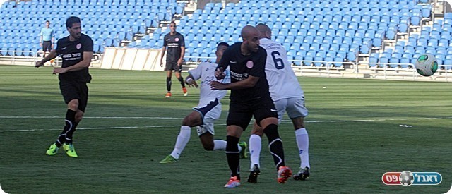 ואז הגיע הרגע הזה, סגל מפגיז (לירן דורף)