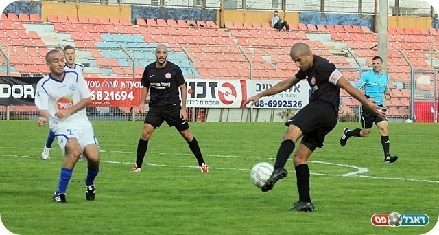 אזור לחצה. זכריה בועט (צילום: לירן דורף)