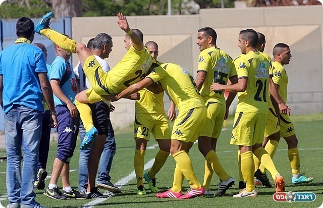 גורמזנו נאחז באוויר, נגמר בטוב. (לירן דורף)