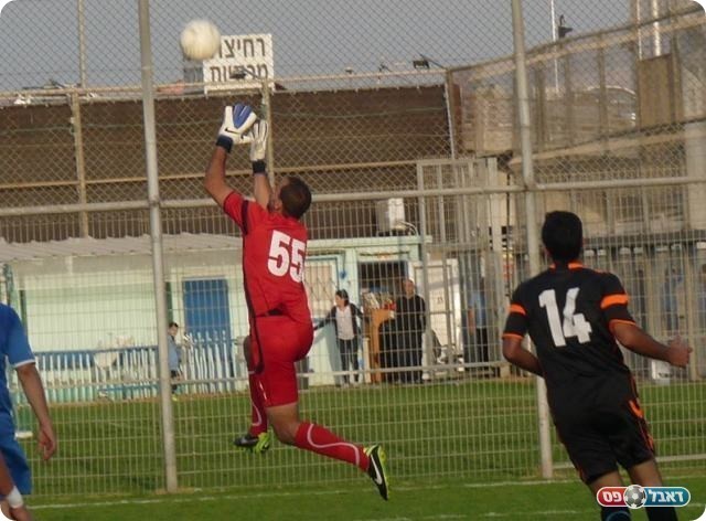 מחצית טובה. שרון בפעולה (אלי שמואלי)
