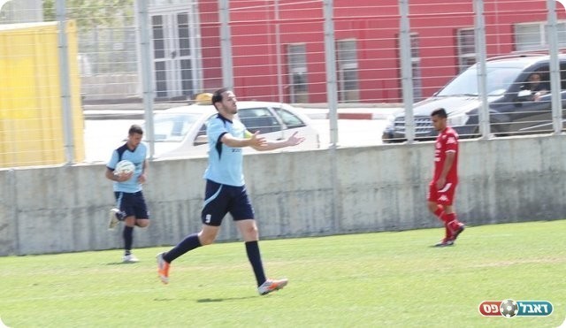 וחוגג (עבדאללה אזברגה)