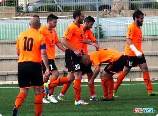 החילופים לא עזרו. חוגגים את השלישי (אלי שמואלי)