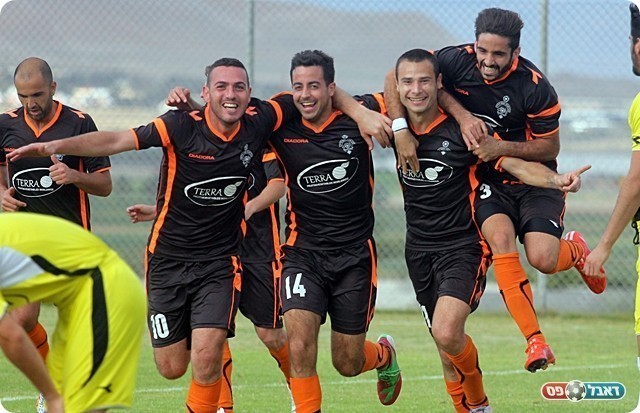 ןהחגיגות מתחילות 