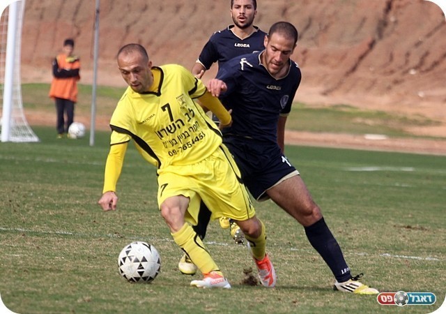 קו הגנה גבוה. ישראלי וסולימנוב (צילום: לירן דורף)