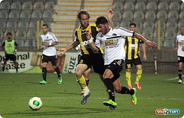 גבאי בורח משיק (לירן דורף)