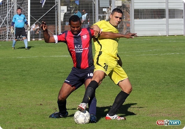 שרבוש ובראון במאבק