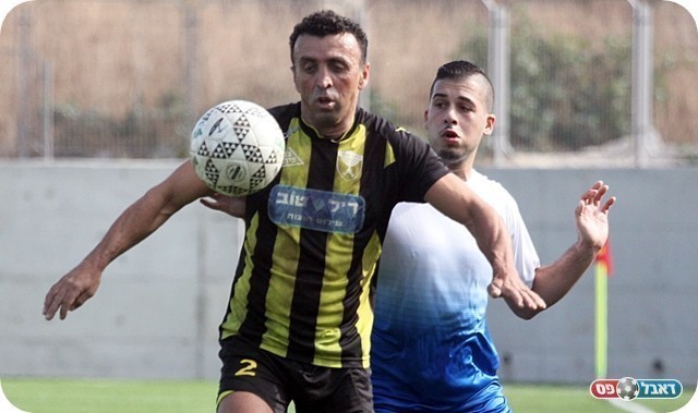 מערף צפוף של בית"ר. קוזושוילי הבלתי נגמר ואלימלך (צילום: לירן דורף)