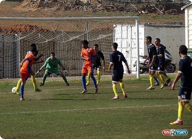 כדורים ארוכים. הראשון של נס ציונה (צילום: אייל אורן)