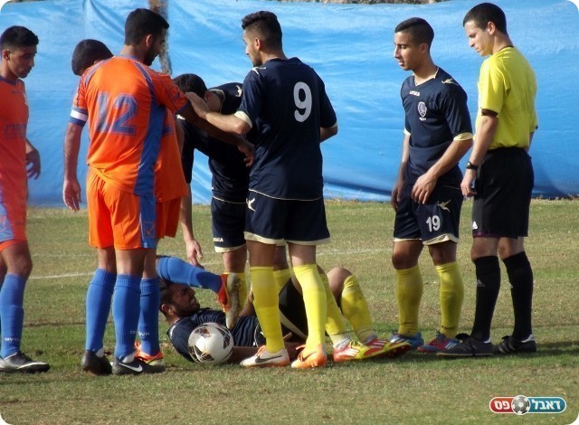 סחט בעיטו חופשיות. סרור שוב על הדשא (צילום: אייל אורן)