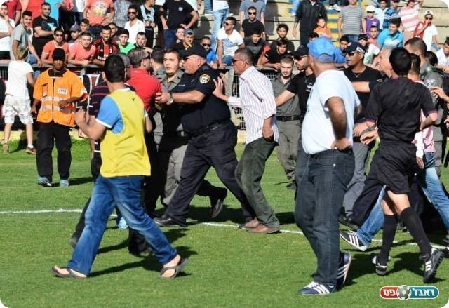 המהומה בסיום (ארנון לוי)