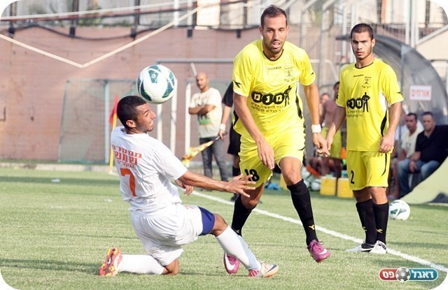 גל פורת (לירן דורף)