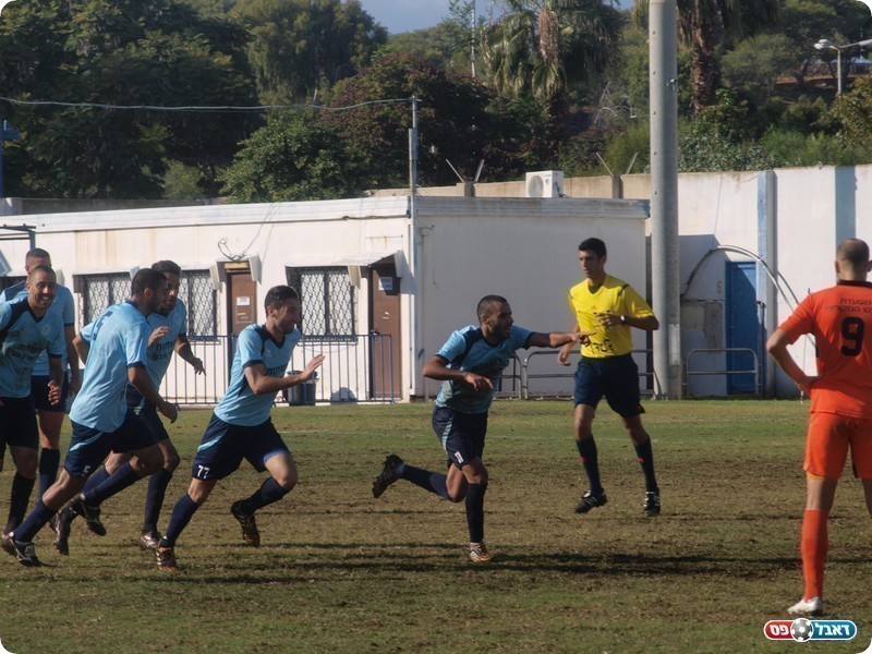 כבש גם מול הפועל ערד. שמעון לוגסי ממ.ס. ב"ש (אלון יהודיוף)