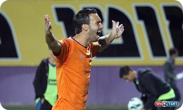 רמת גן סגולה. ליפשיץ חוגג (צילום: לירן דורף)