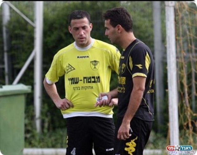 זה חוזר לקווים וזה למגרש. שרון וסורמלו (צילום: לירן דורף)