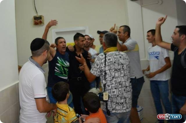 תצוגת תכלית. החוג חוגג בחדר ההלבשה (צילום: ולדי מויסייב)