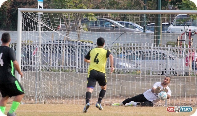 האורחת נתנה את הטון. בבלי עוצר את מעוז (צילום: לירן דורף)