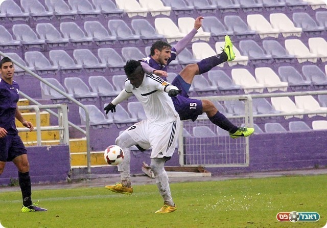 מלכוב תופס גובה על קהינדה (לירן דורף)