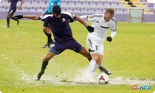 זכרי וגולדמן מתגוששים (לירן דורף)