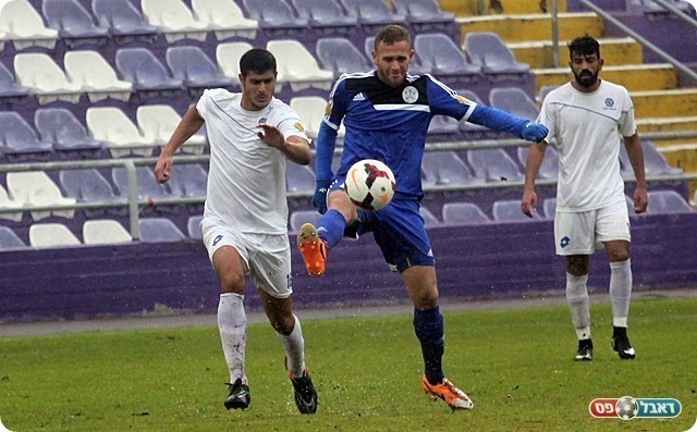 לפחות היה גיוון בצבעים, זריס רודף אחרי גולדמן (לירן דורף)