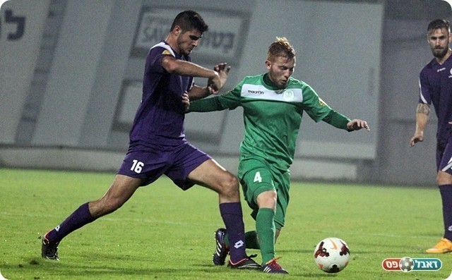 זריס וכוואז במאבק (לירן דורף)