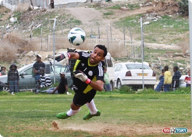 הופעת בכורה. אלטוויל (צילום: אנס אבודעבס)