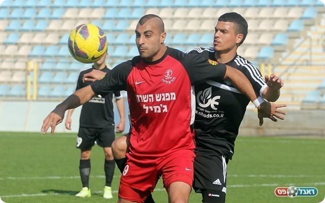 זועבי נצמד לזיאדה (לירן דורף)