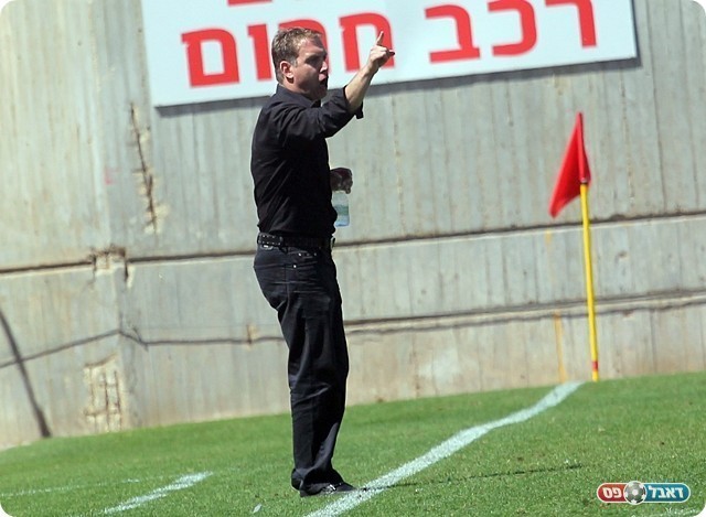 קשטן, לא יכל באמת להשפיע (לירן דורף)