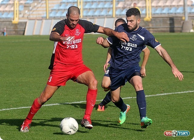 וולק ונודלמן במאבק (לירן דורף)