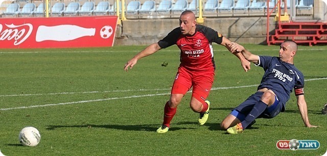 סוויסה מתקל את טוויל (לירן דורף)