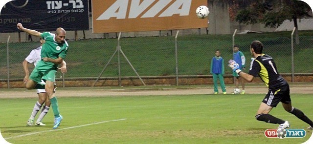 החלוץ הטוב בליגה. ניסים נוגח (צילום: לירן דורף)