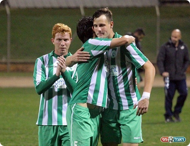 אסקלינג, סיימון וכוואז עדיין מקום ראשון (צילום: לירן דורף)