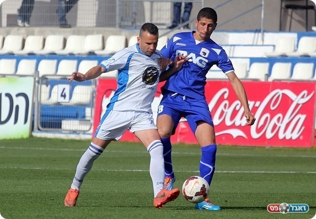 עופרי ובר דוד לא מוותרים על שום כדור (לירן דורף)