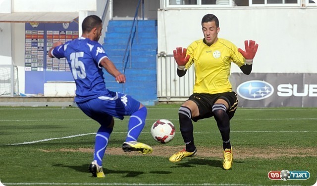 טובים מחמיץ מול זיו (לירן דורף)