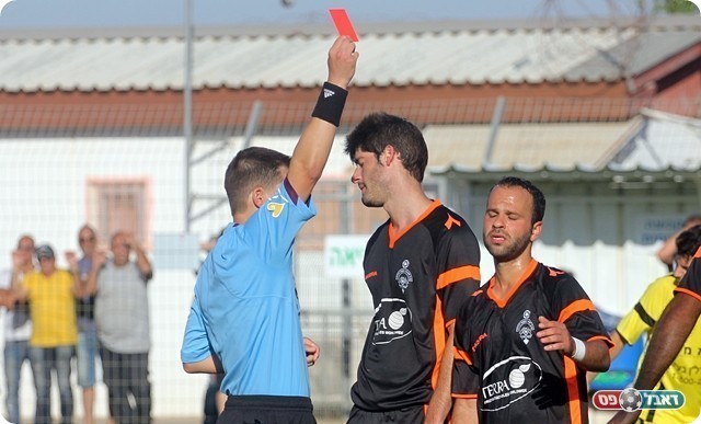 ורואה בצדק את האדום (לירן דורף)