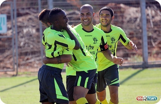 וחוגג (צילום: לירן דורף)