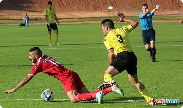 פנדל, אפללו מפיל את זגורי (לירן דורף)