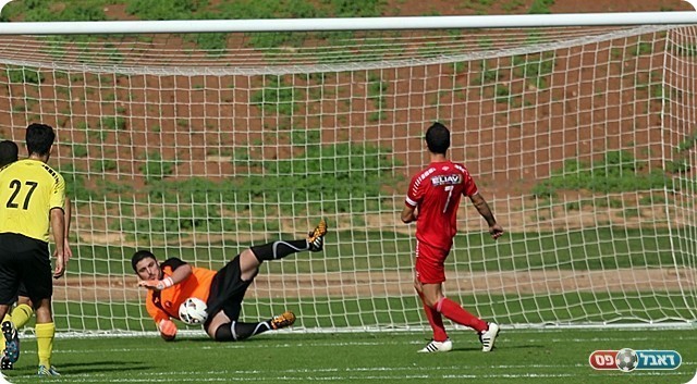 ג'נשווילי עוצר את פדידה (לירן דורף)