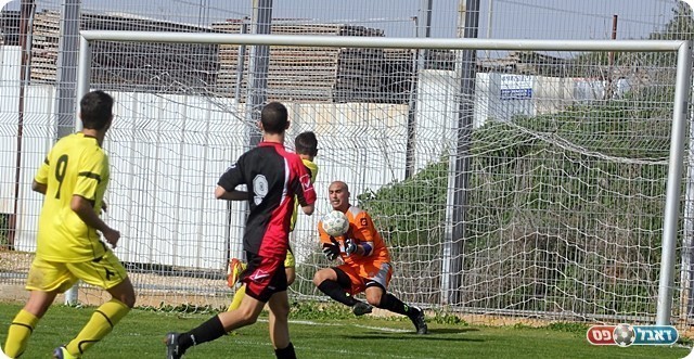 ביטון עוצר את אשד