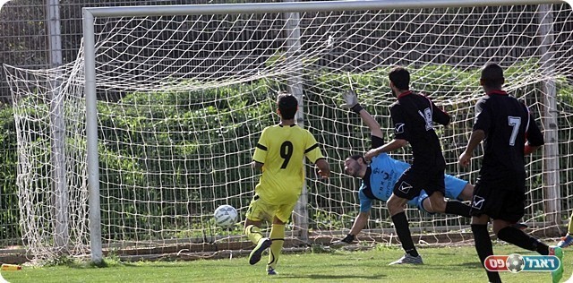 עמר בועט לקורה(לירן דורף)