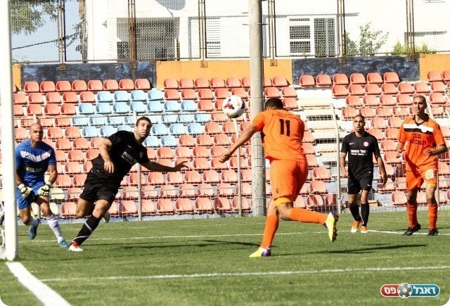 חטארי נוגח (צילום: קובי רוזן)