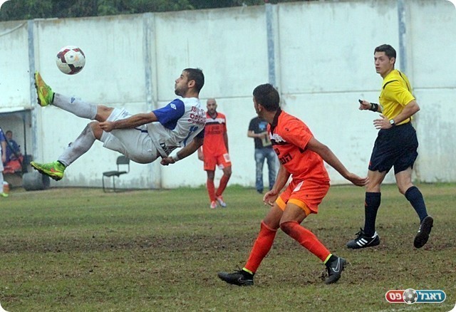 ניסים אליהו מנסה מספרת, כלום לא הלך ליפו אתמול (לירן דורף)