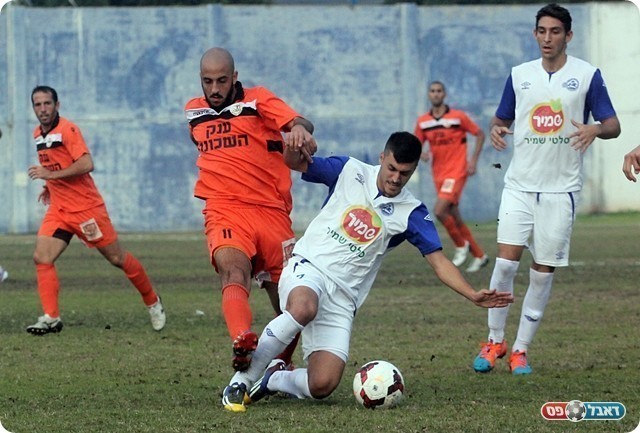 לוי מול לוי. אסף מיפו וחן מהכפר במלחמה על כל כדור (לירן דורף)