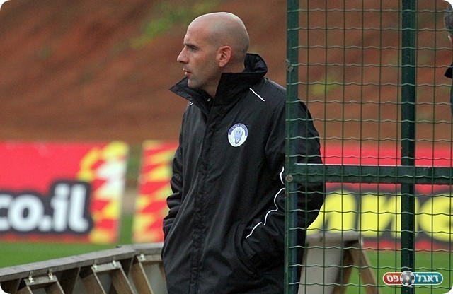 אלדד שביט, חייב להתייצב במהירות (לירן דורף)