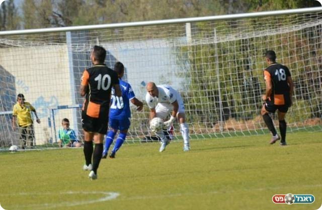 הציל שער בטוח. רוזניקוביץ' (צילום: ולדי מויסייב)